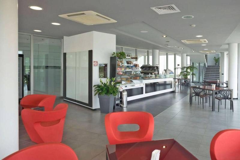 Alba Hotel Luaran gambar
