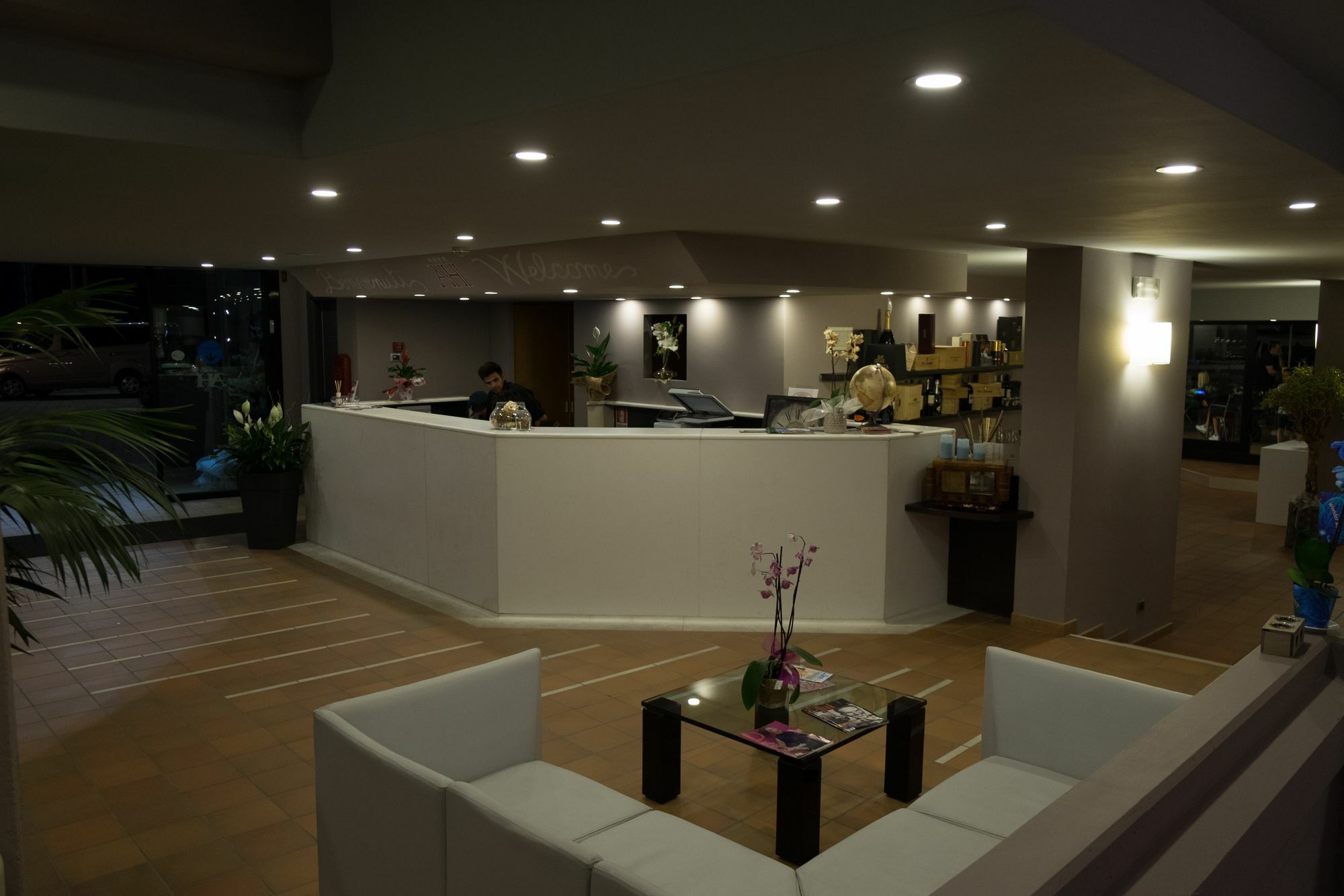 Alba Hotel Luaran gambar
