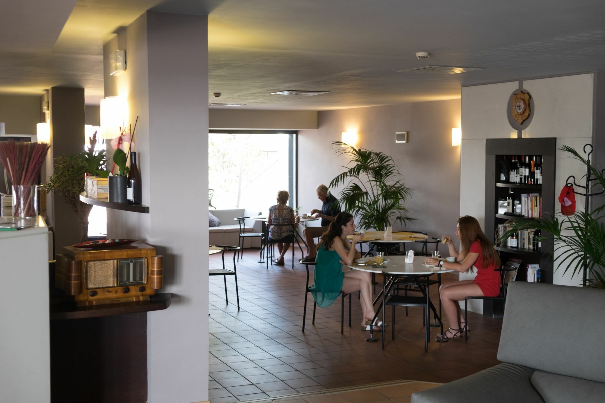 Alba Hotel Luaran gambar